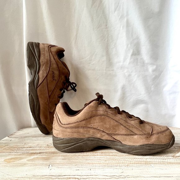 Ryka Nitracel Catalyst Walking Sneakers, Size 11, Brown Suede, like new! - Picture 10 of 15